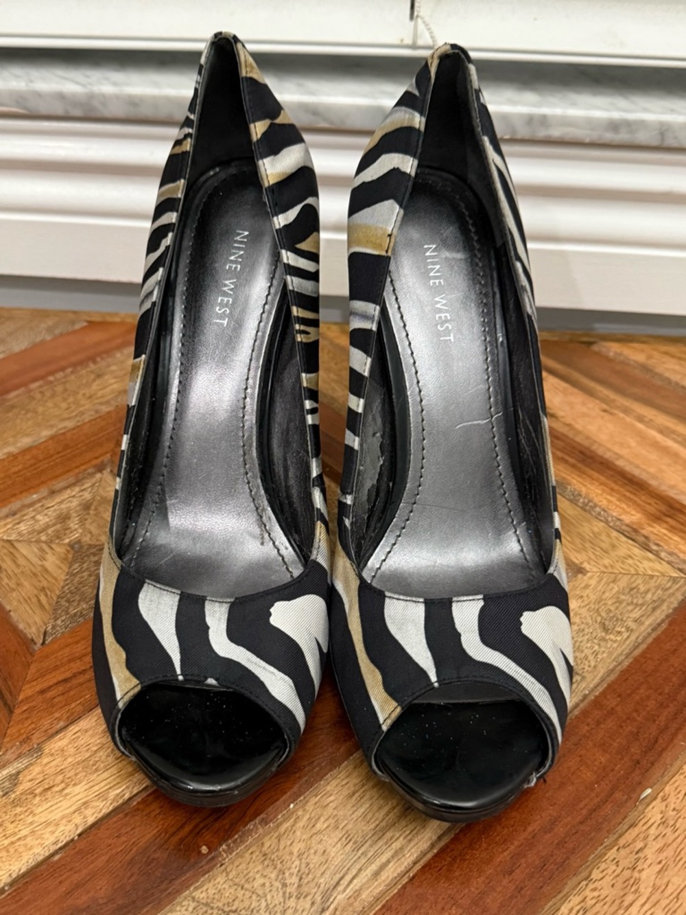 Nine West Black, White & Tan Zebra Peep-Toe Pumps Size 9